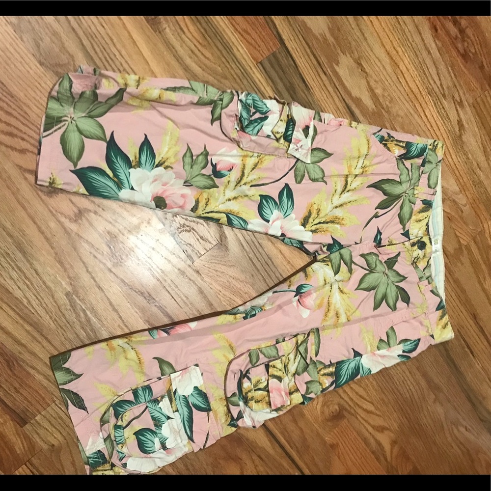 Lucky brand vacation casual capri pants